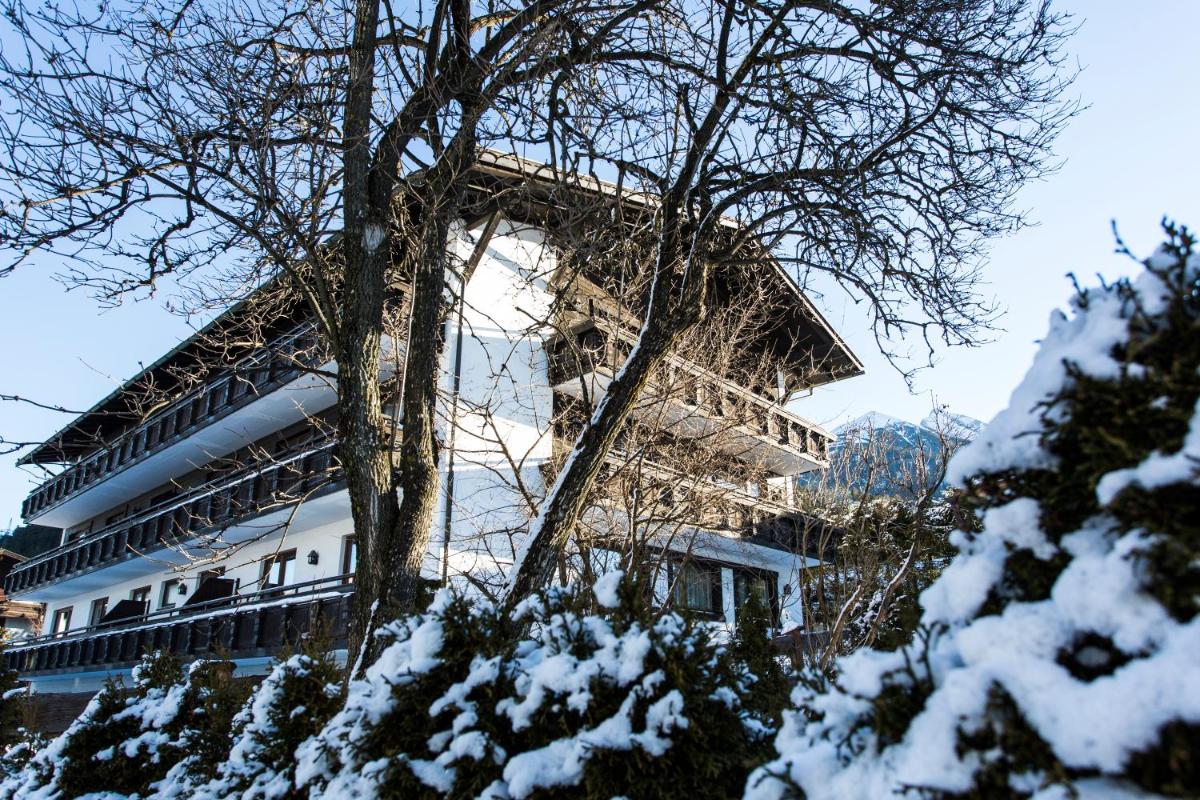 Appartementhaus Solstein - Housity