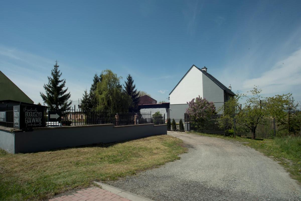Apartamenty Folwark Boguszyn - Housity