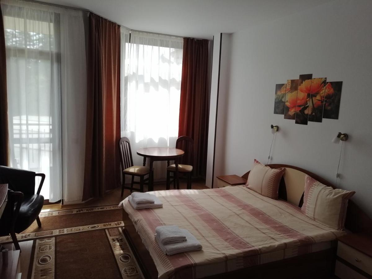 Studio in Flora Aparthotel - Housity