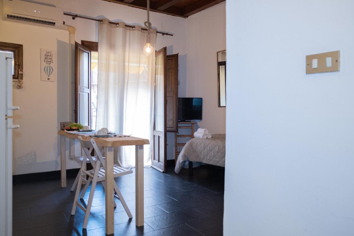 Casa Salinas Centro Storico - Housity