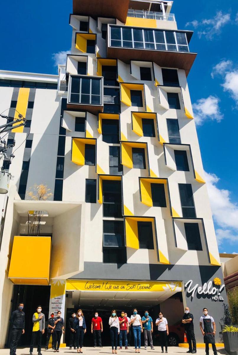 Yello Hotel Cebu powered by Cocotel - Hizvo