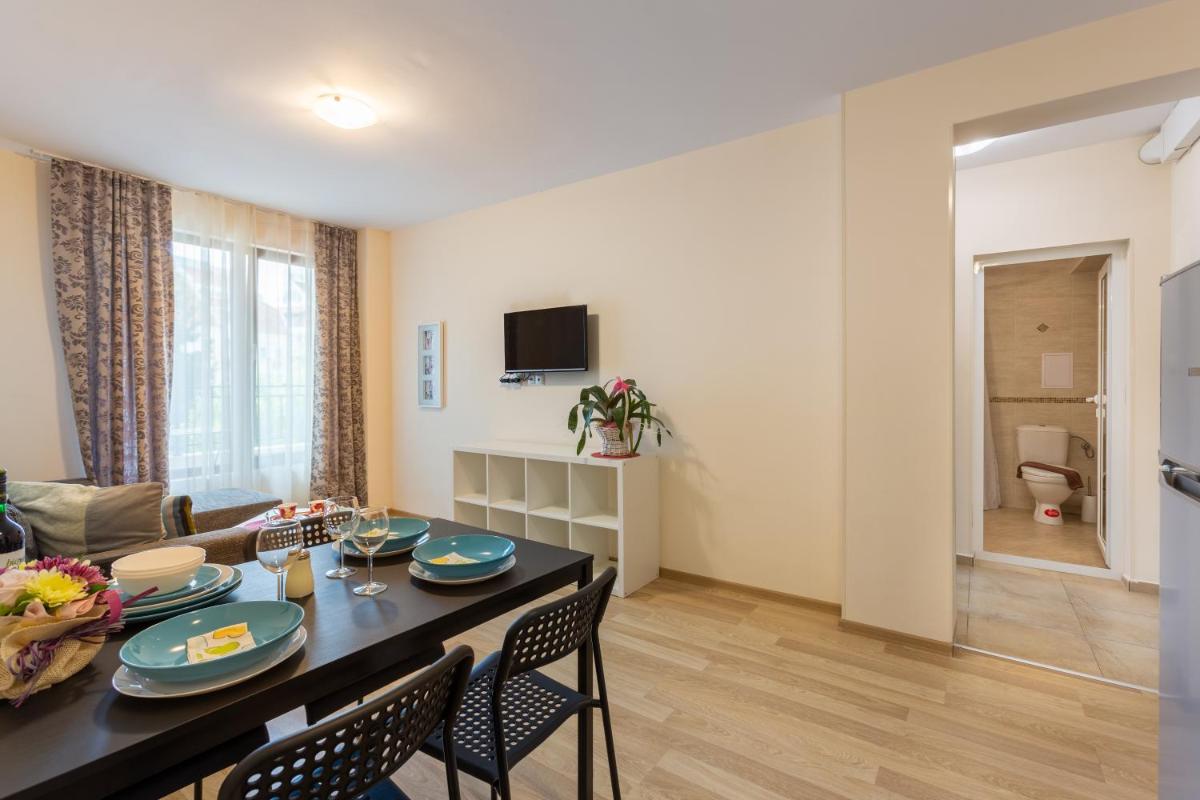 Apartments Flora - Housity