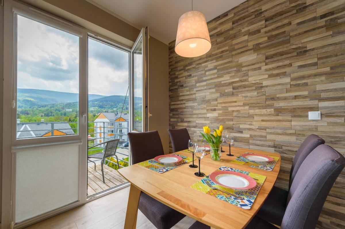 Apartament Zakątek Górski - 5D Apartamenty - Housity