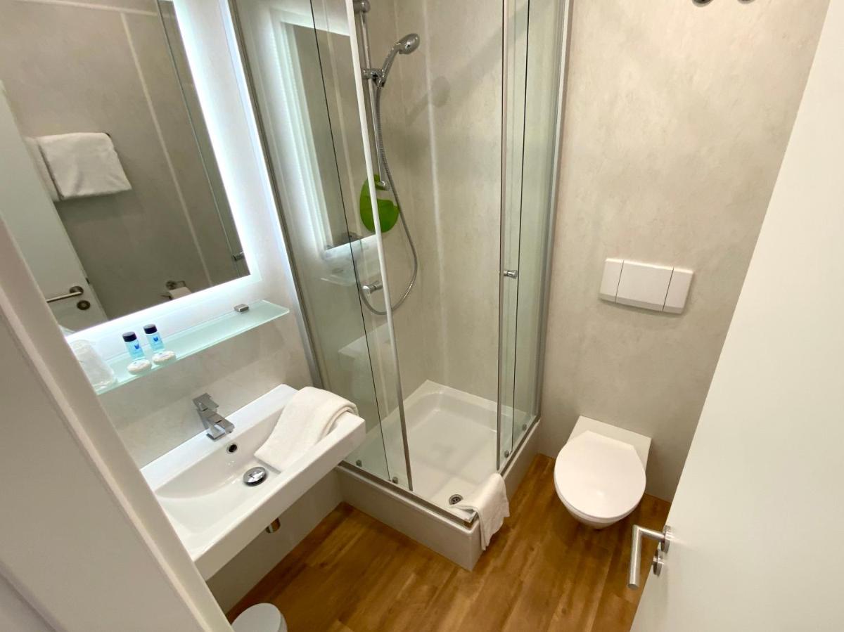 Hotel Deutsches Haus - Housity