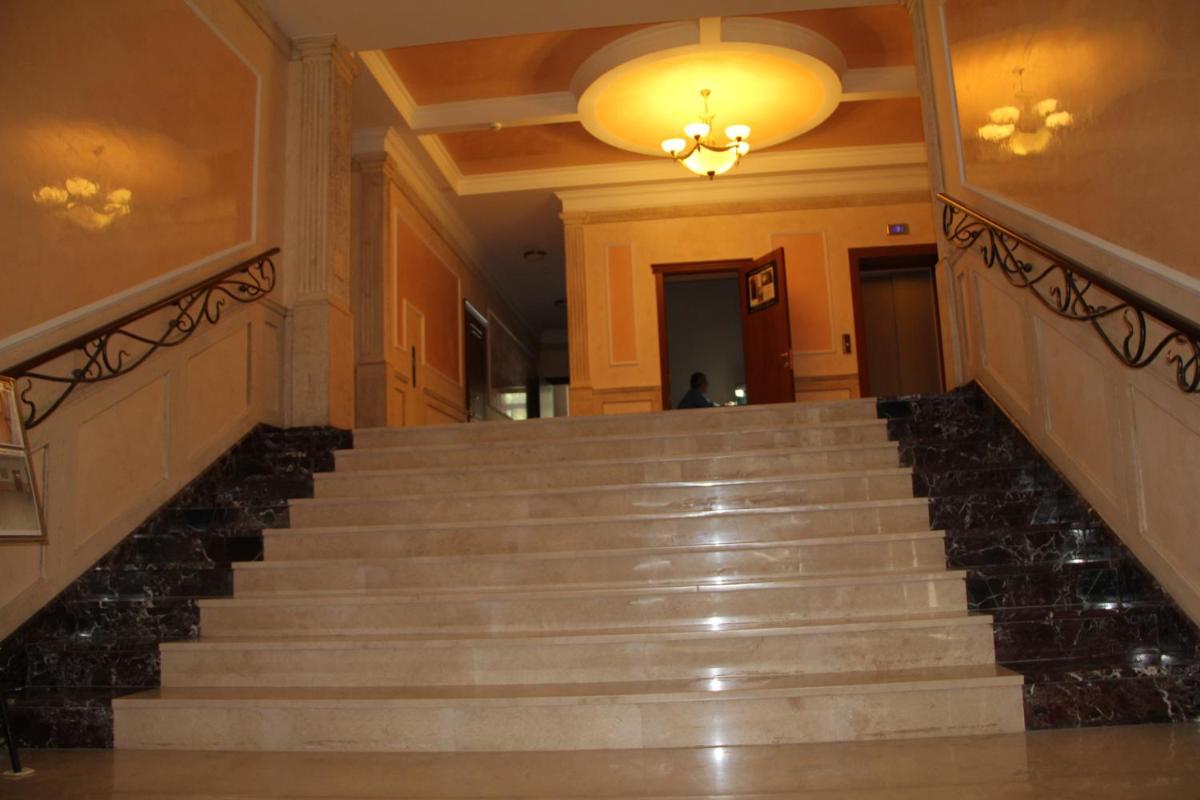 Apartment in Center of Odessa - Housity