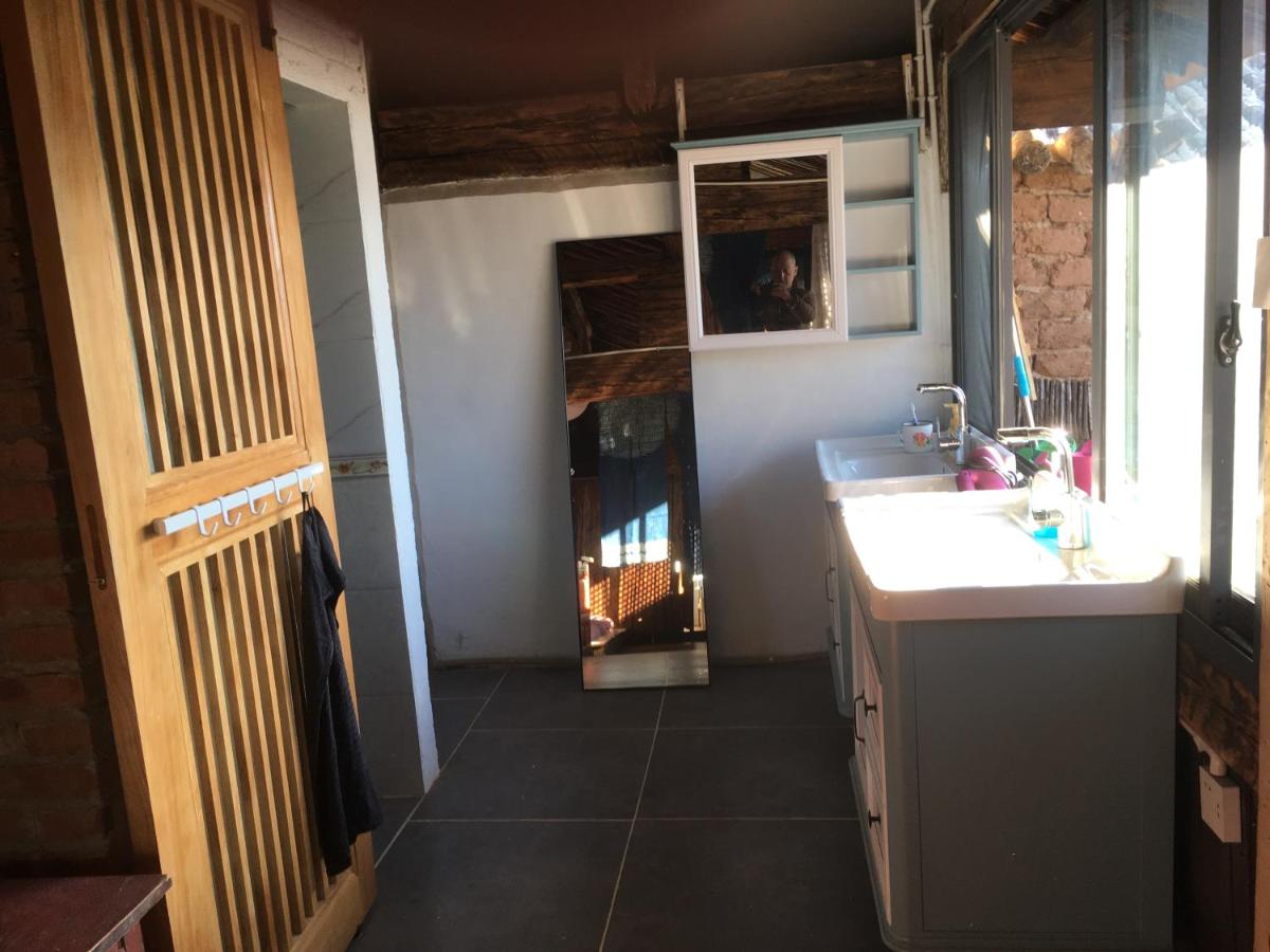 Up Air Guest house - Housity