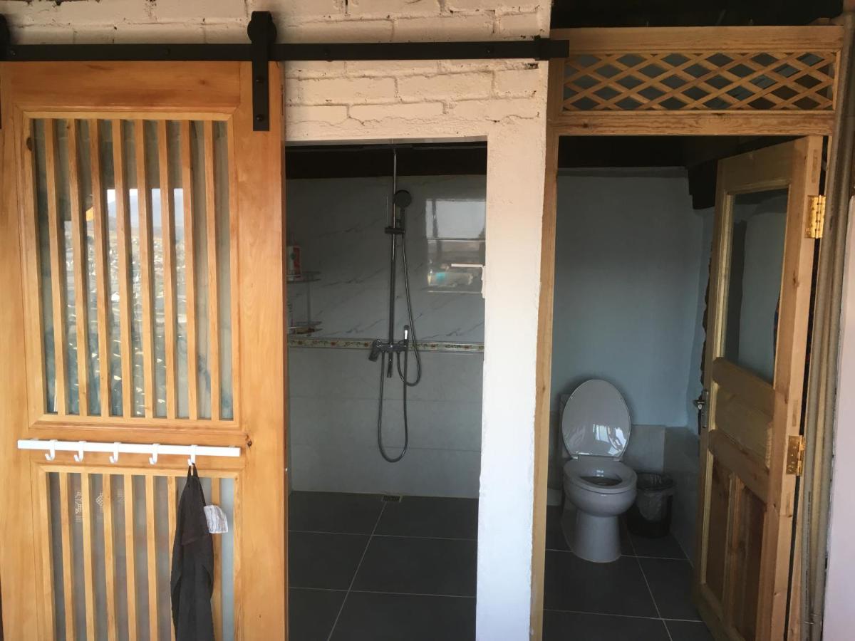 Up Air Guest house - Housity