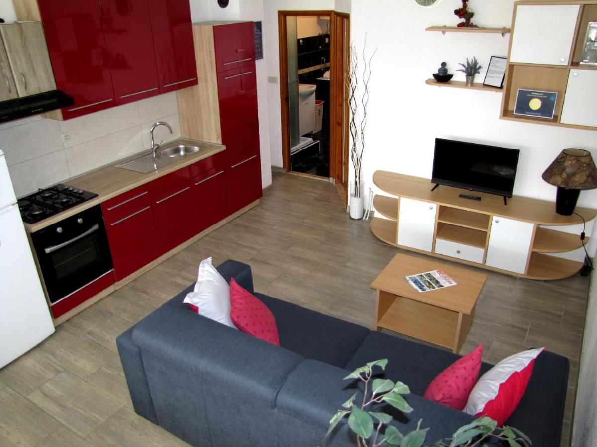 Apartments Klanac - Housity