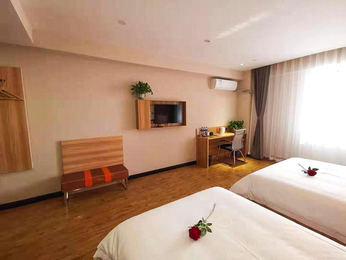 7Days Premium Chengde University City High Speed Rail Station Branch - Housity