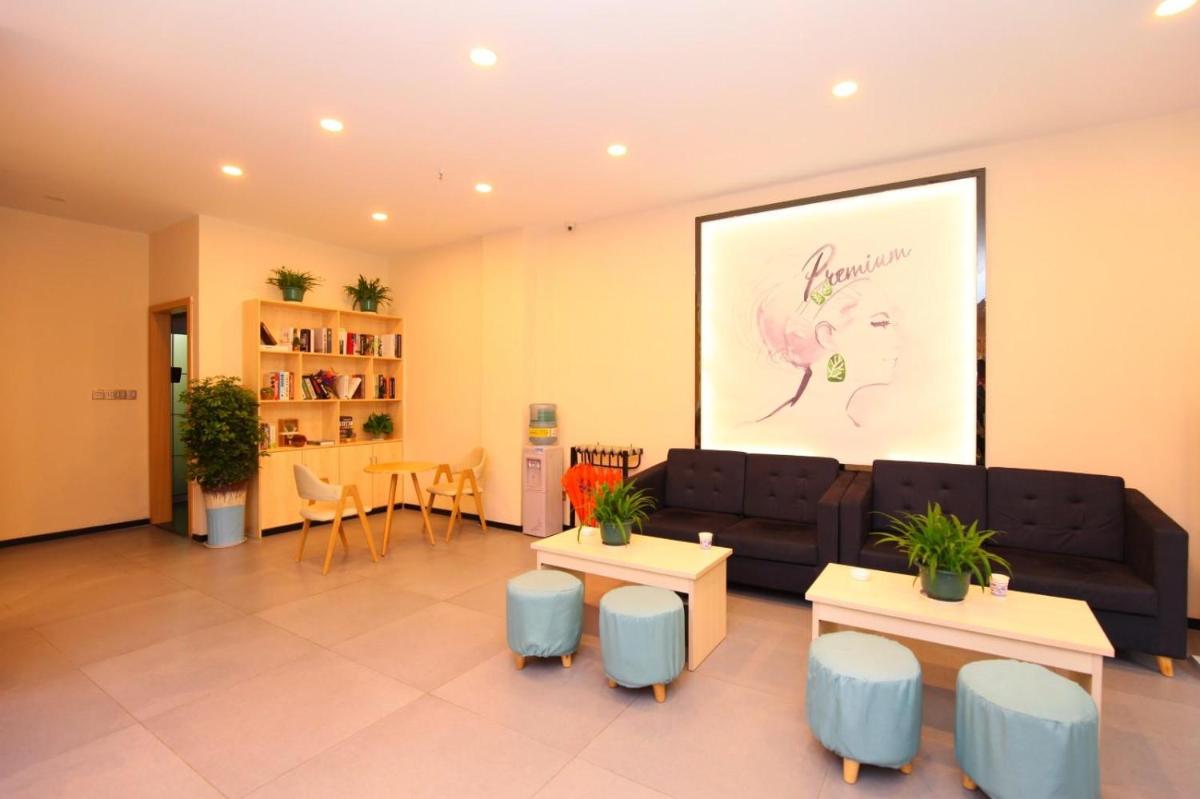 7Days Premium Yichang CBD Business Center Branch - Housity
