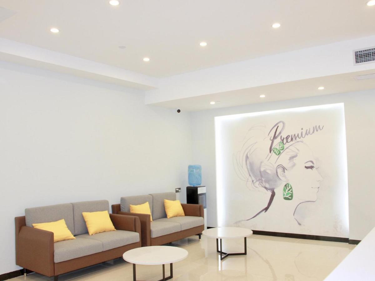 7Days Premium Guangzhou Fangcun Guanggang New City Hedong Subway Station Branch - Housity