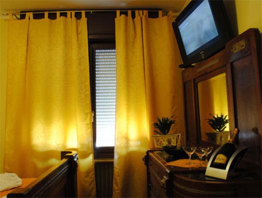 Hotel Cigno Reale - Housity
