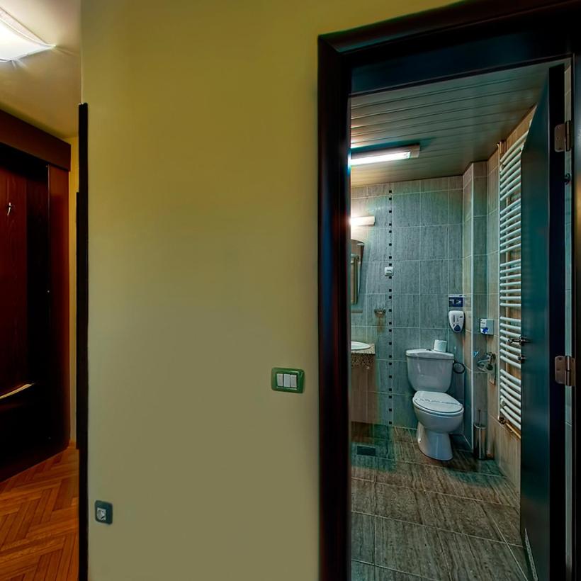 Hotel President garni - Housity