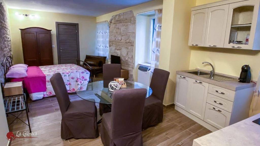 CASA VACANZE LA GIOSTRA - Housity