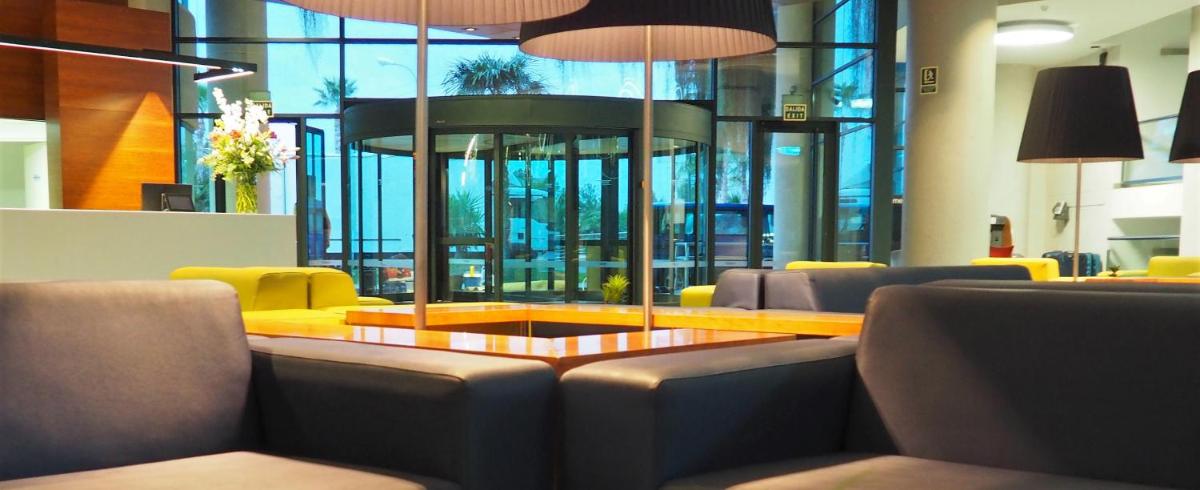 Zona de estar de Hotel Deloix 4* Sup
