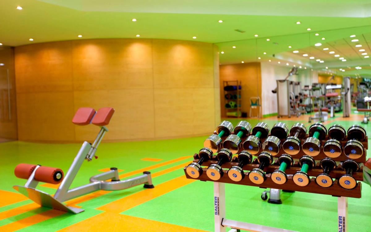 Gimnasio o instalaciones de fitness de Hotel Deloix 4* Sup