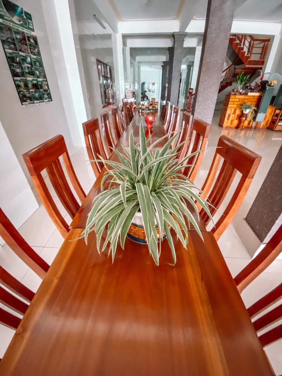 Gold Plus Hotel - Housity