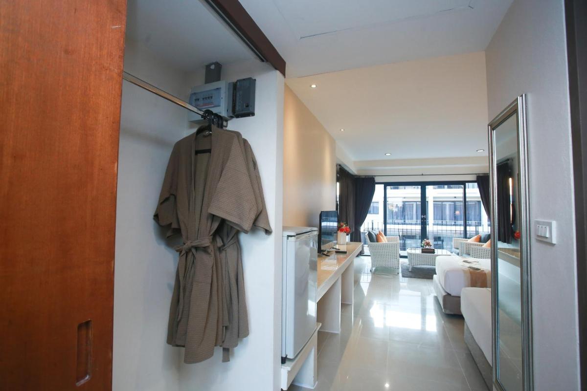 Summer Tree Hotel - Housity