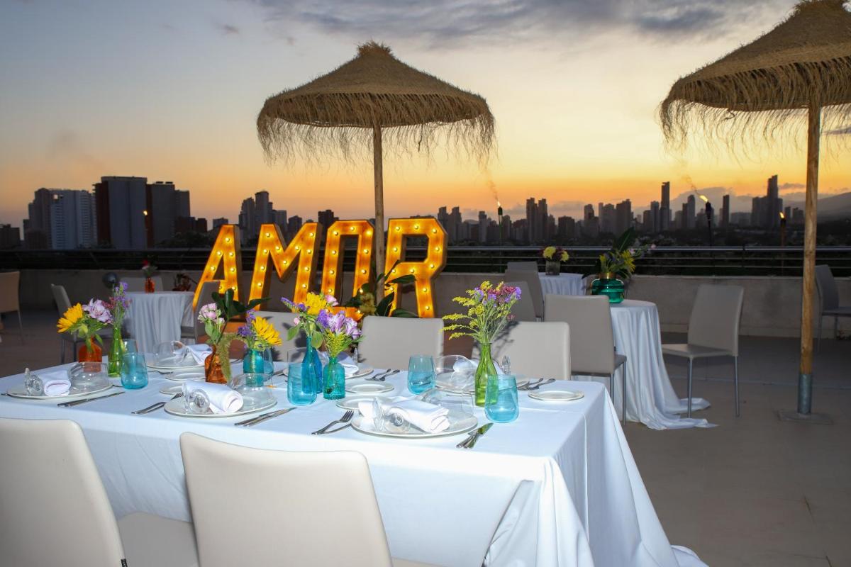 Imagen de la galería de Hotel Deloix 4* Sup, en Benidorm