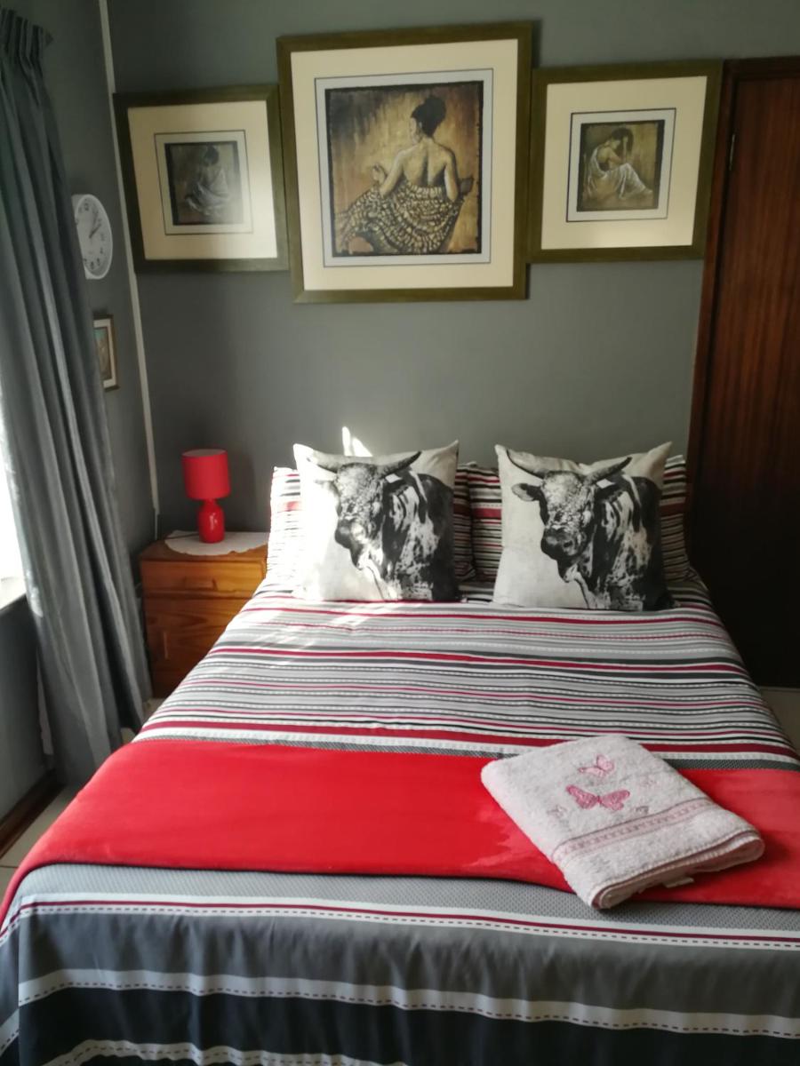 Moeg Geploeg Lodge - Housity