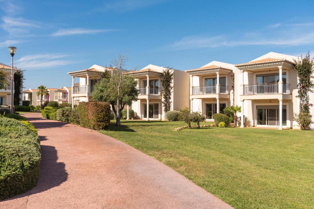 O edifício onde o resort está situado