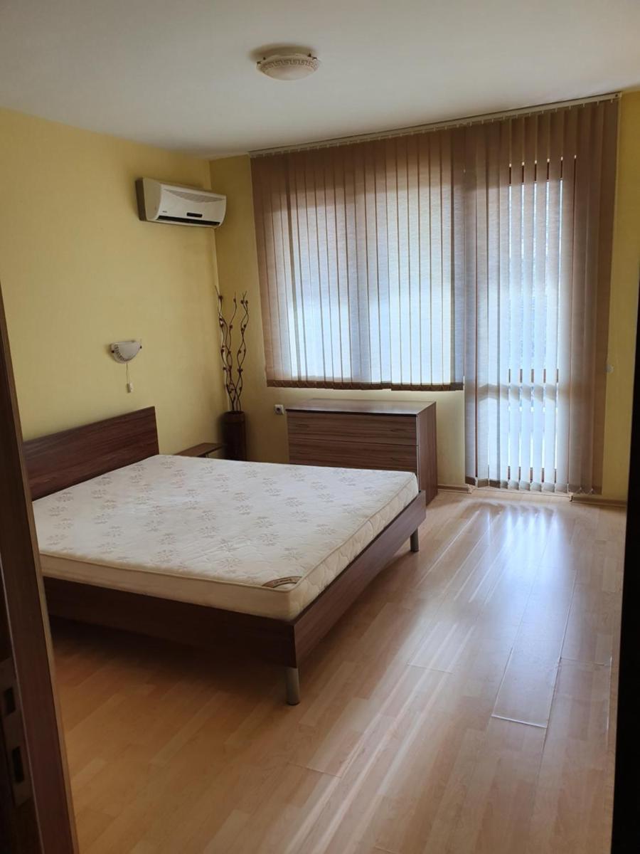 Tiffany Apart Burgas - Housity