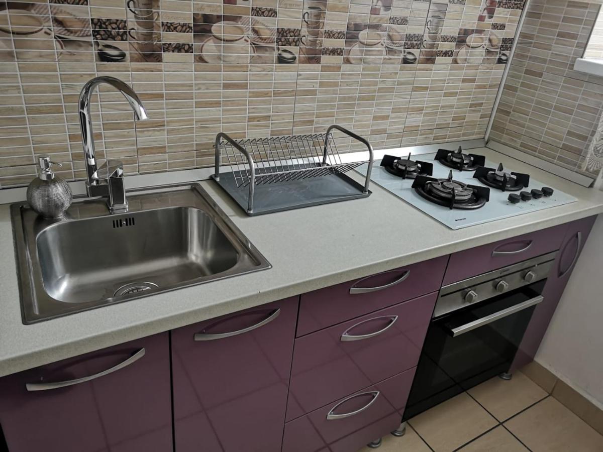 Suitetrails - Deea Apartament