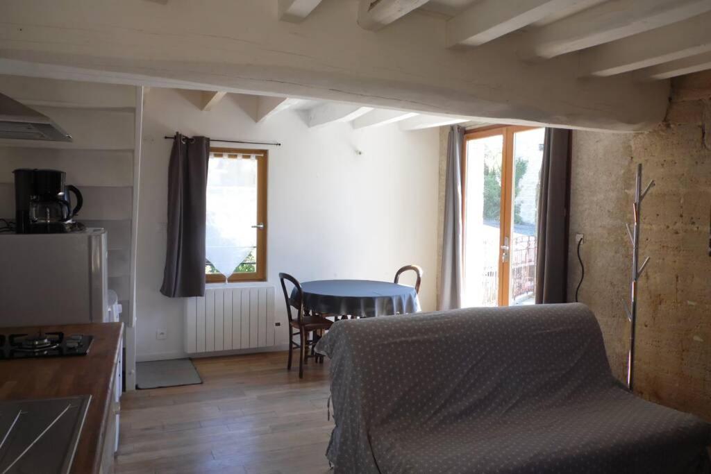 Maisonnette climatisée avec parking privé - Housity