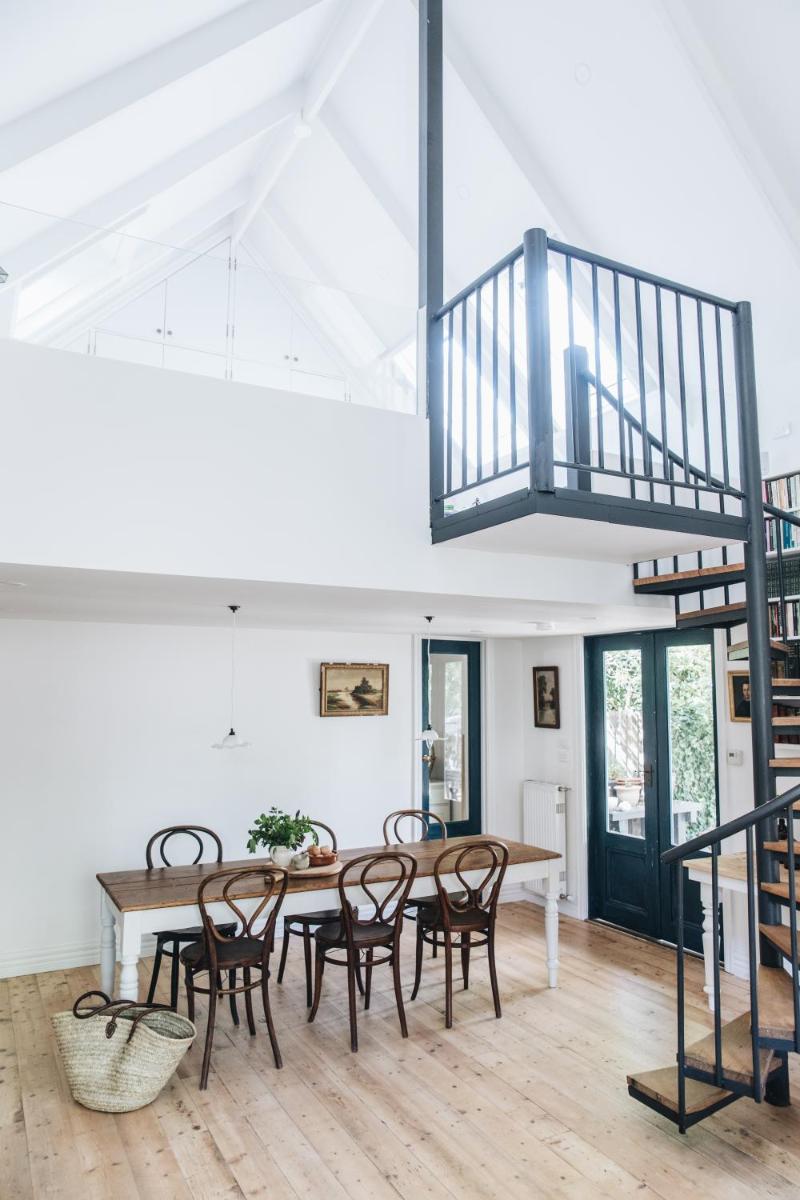 The Garden Loft at Poets Lodge - Housity