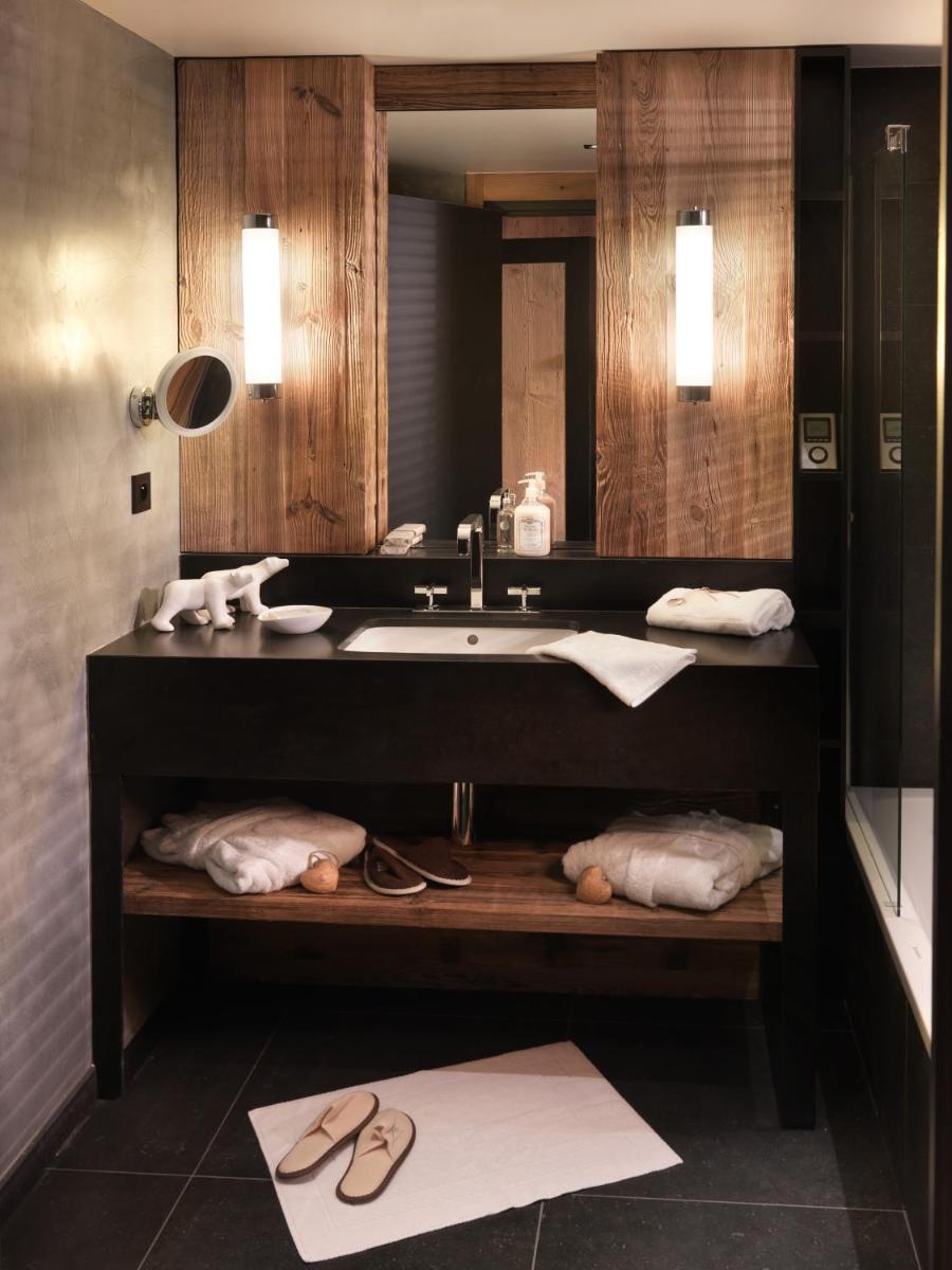 Salle de bains dans l'établissement M de Megève
