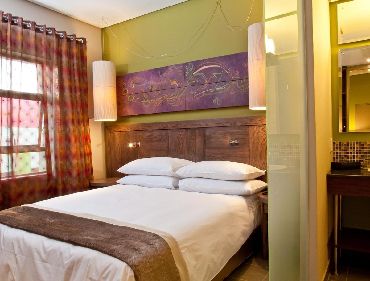 Peermont Metcourt at Umfolozi, Empangeni - Housity