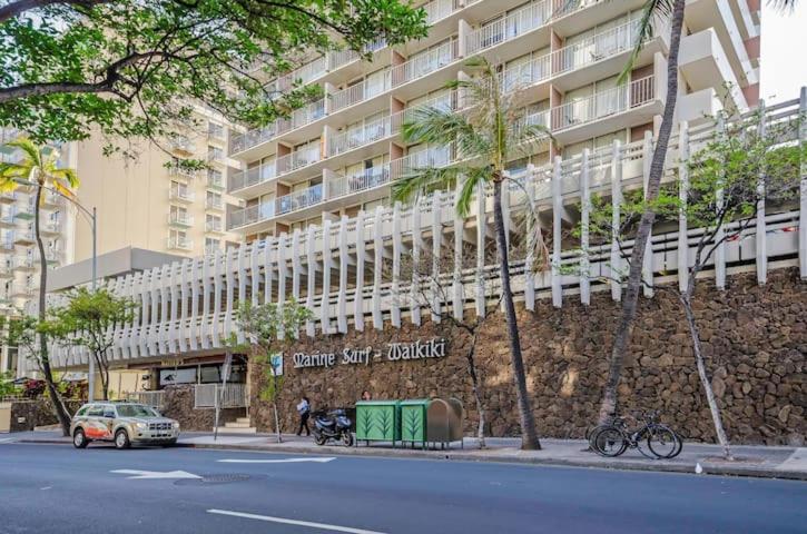 Marine Surf Waikiki 2108 - Parking Included - Housity