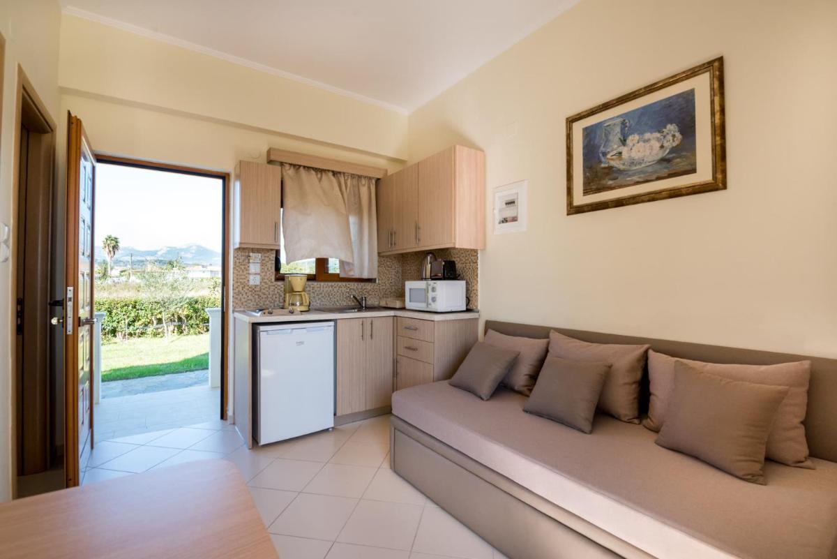 Suitetrails - Katerina Hotel