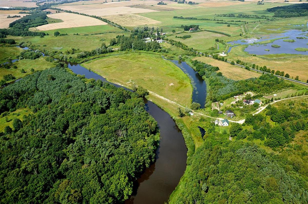 Przystań nad Parsętą - Housity