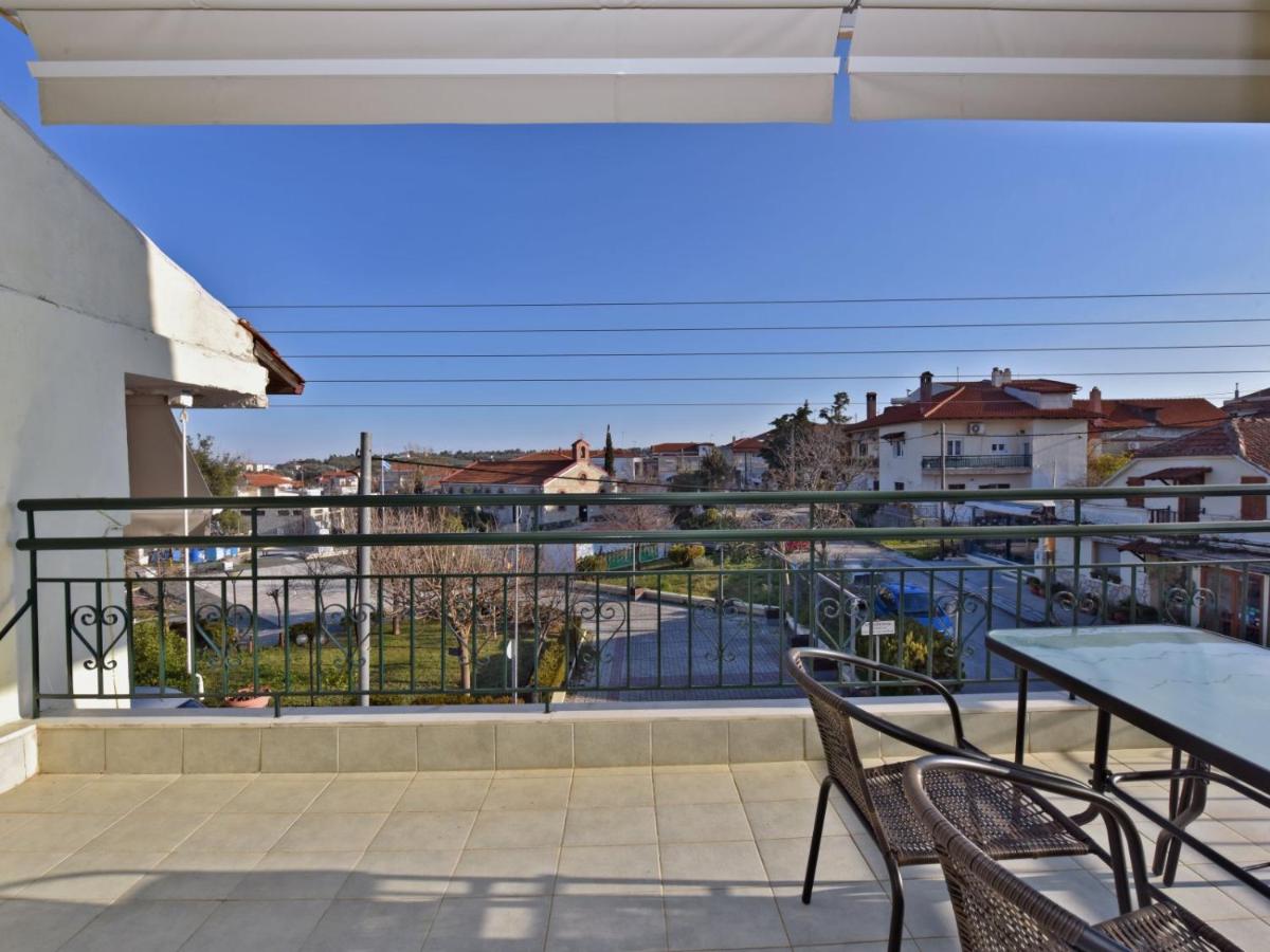 Sun Flower by TravelPro Services Nea Fokea Halkidiki - Housity