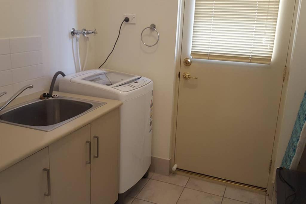 Victor Central Cottage Perfect Location - Housity