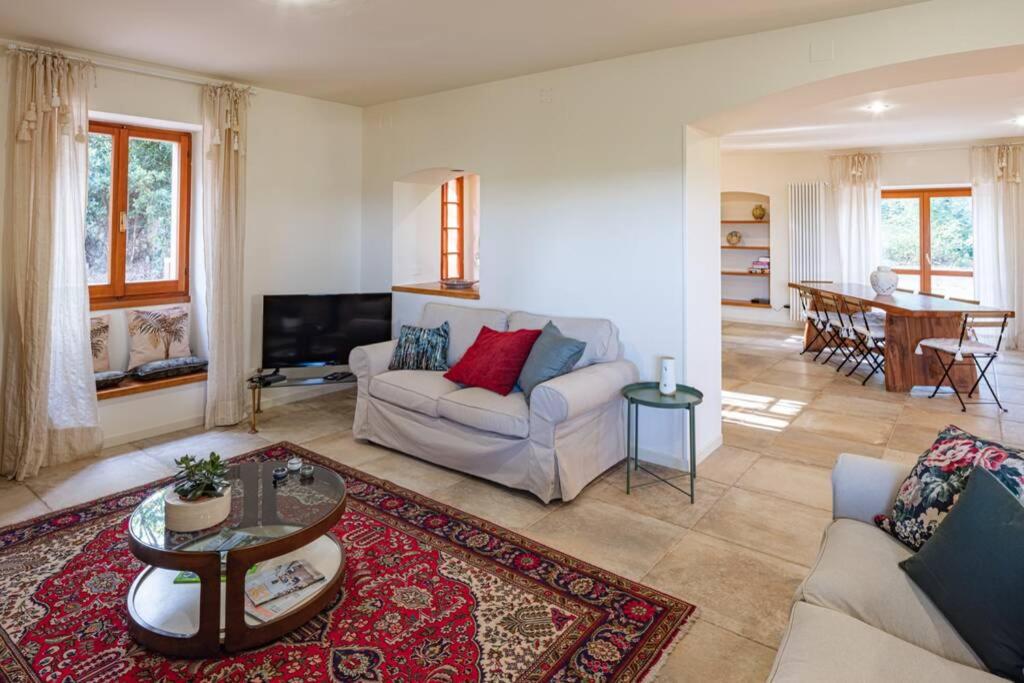 Villa Monte Illuminato - Housity