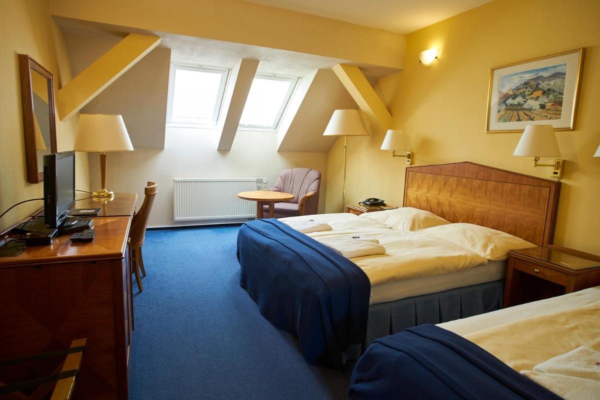 Hotel Prajer - Housity