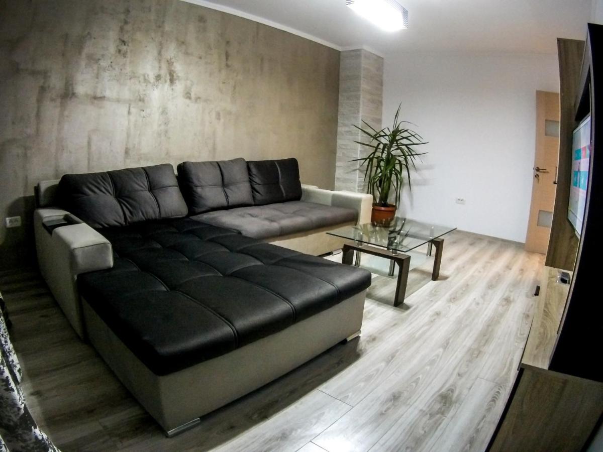 Apart Neversea - Housity