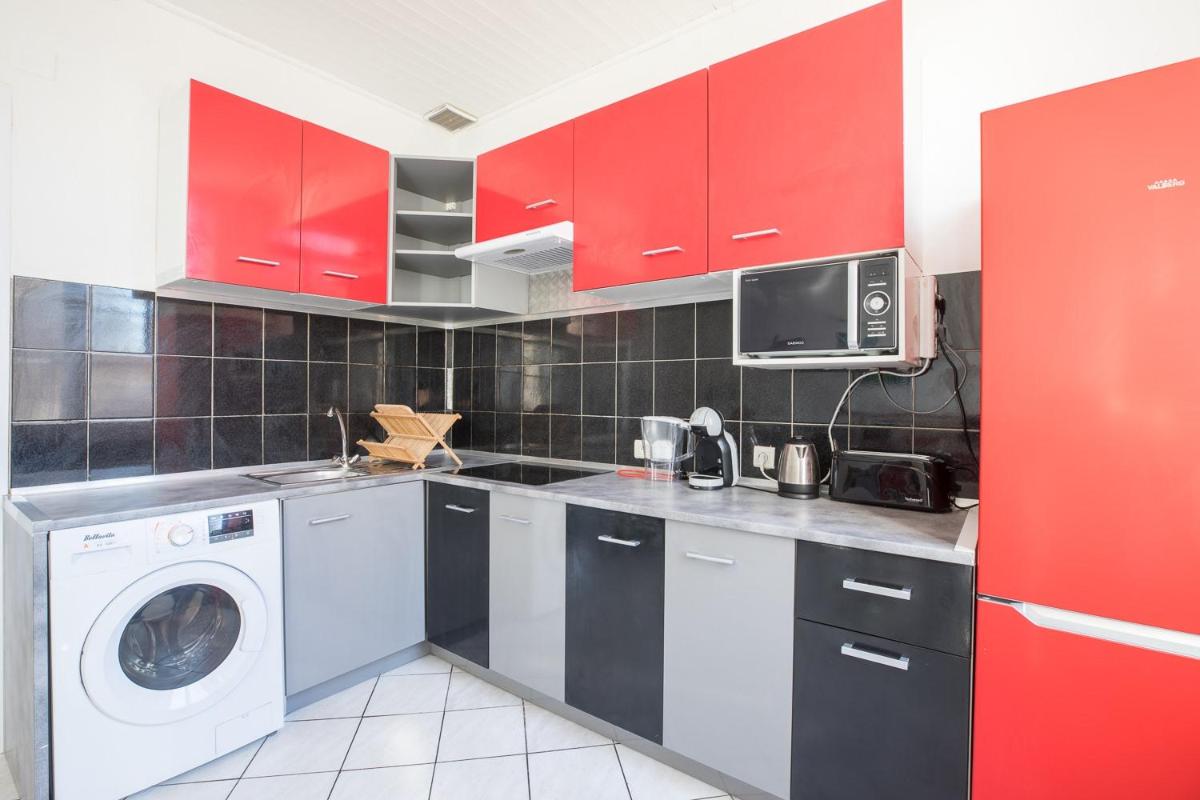 Ideally placed to visit Toulon + Bright flat - Idéalement placé pour visiter Toulon + Lumineux - Housity