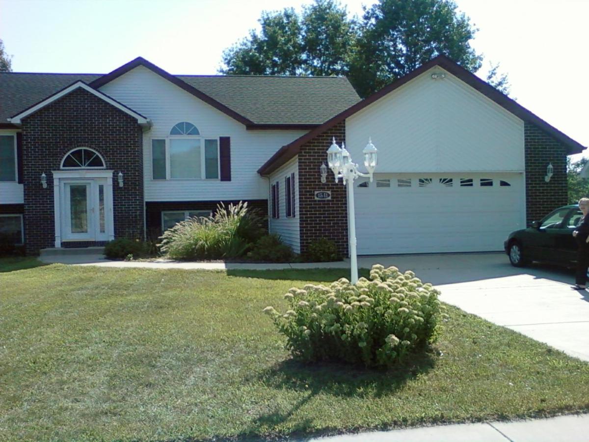 Your Midwest Dunes Vacation Tri-State Paradise! - Housity
