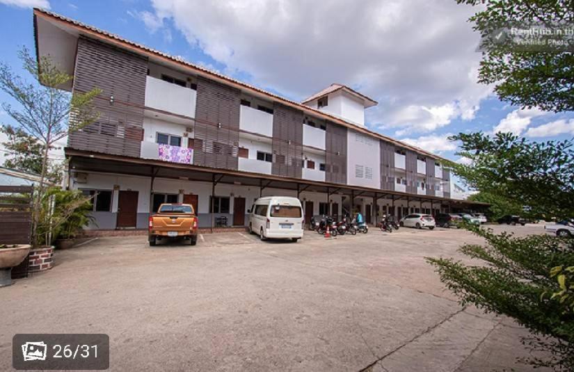 ลีลาวดีอพาร์ทเมนท์ - Housity