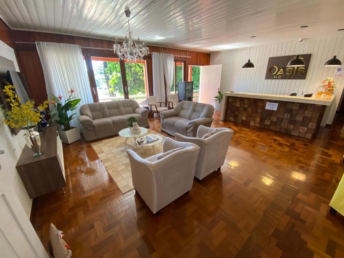 Oasis Hotel - Housity