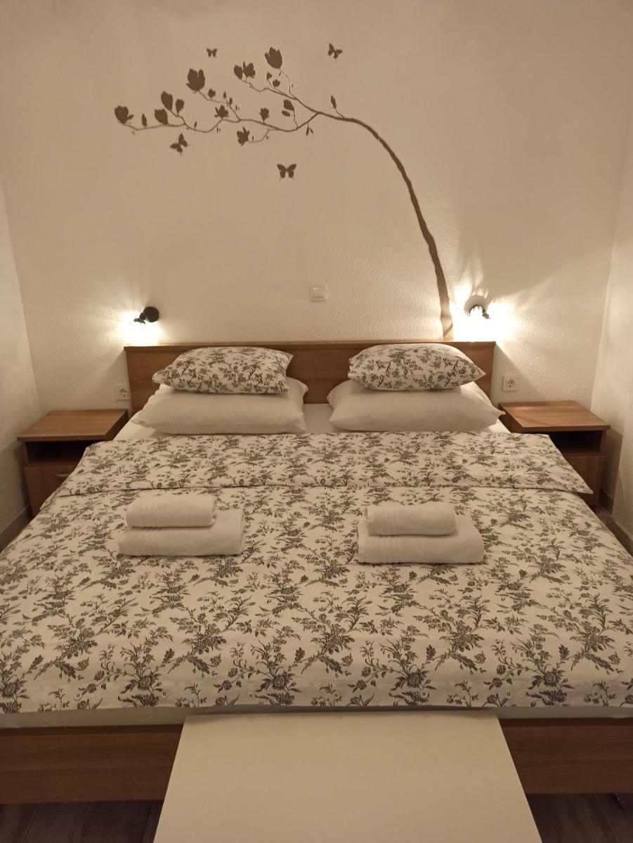 Suitetrails - Studio Apartments Una