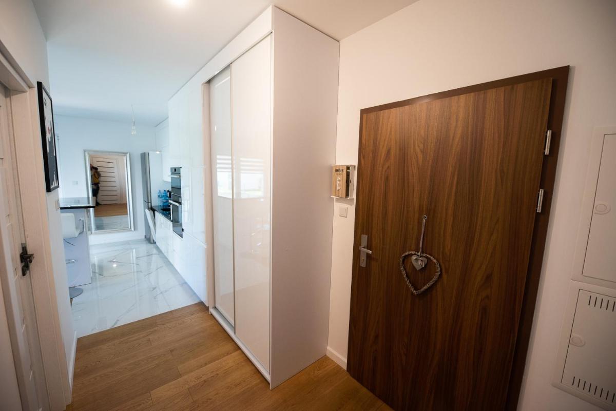 Apartament nad jeziorem w Iławie- mozliwość wynajęcia motorówki !! - Hizvo