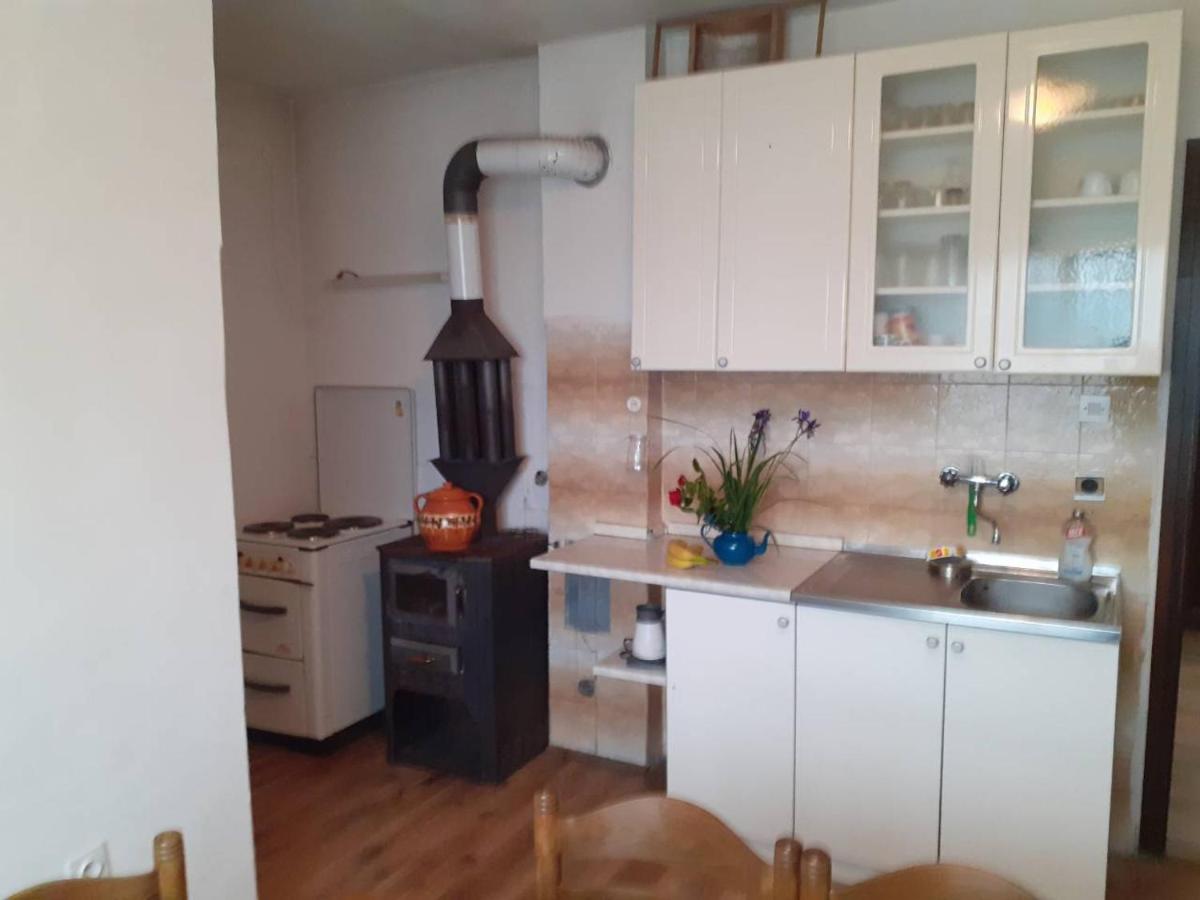 Etno kuća Jelenak - Housity