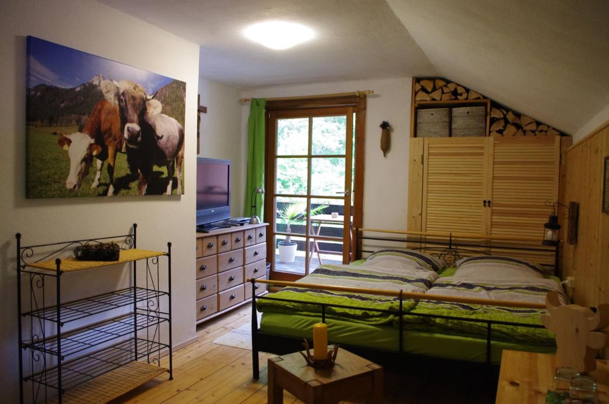 Bed and Breakfast Lucia - Housity