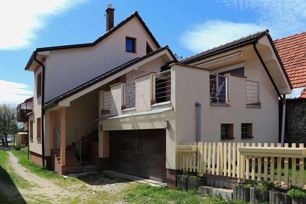 Apartmán Silvia - Housity
