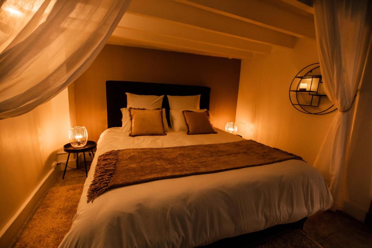 Suitetrails - Suite romantique avec Jacuzzi - Hypercentre, Place Jean Jaurès