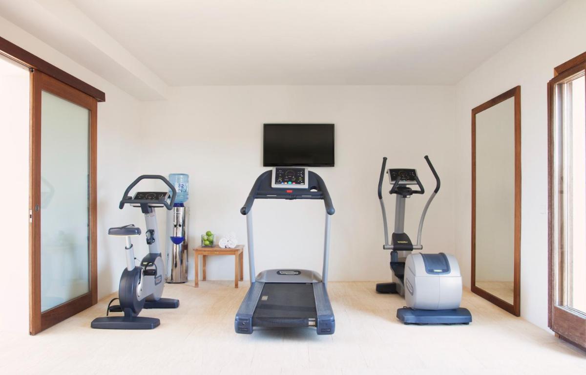 Gimnasio o instalaciones de fitness de Torralbenc, a Small Luxury Hotel of the World
